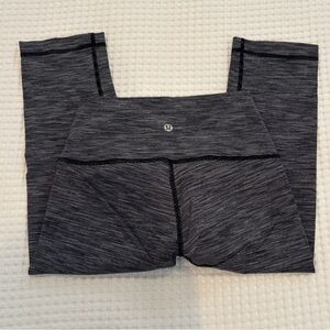 lululemon Capri Leggings EUC